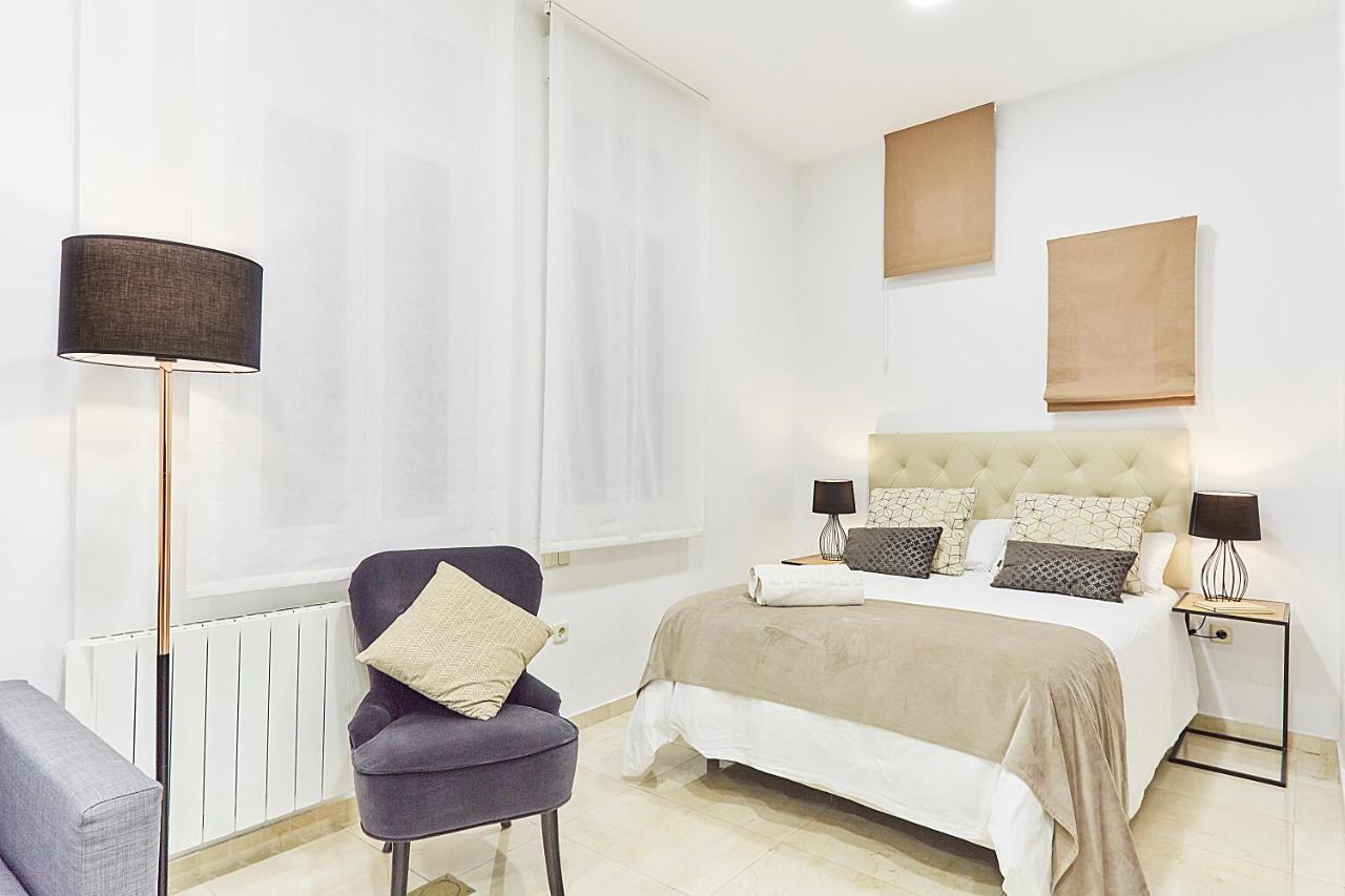 Leeways Apartment IX In Gran Via Madrid Buitenkant foto